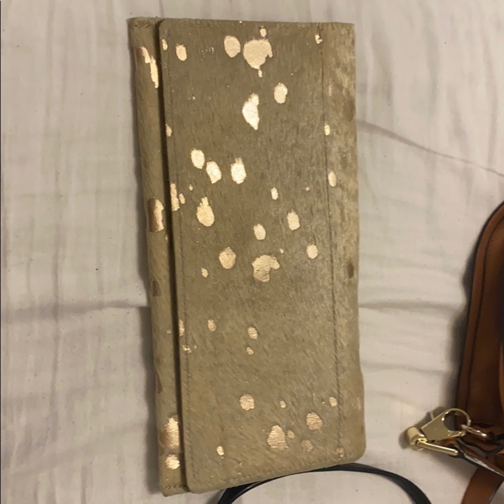 Cowhide clutch